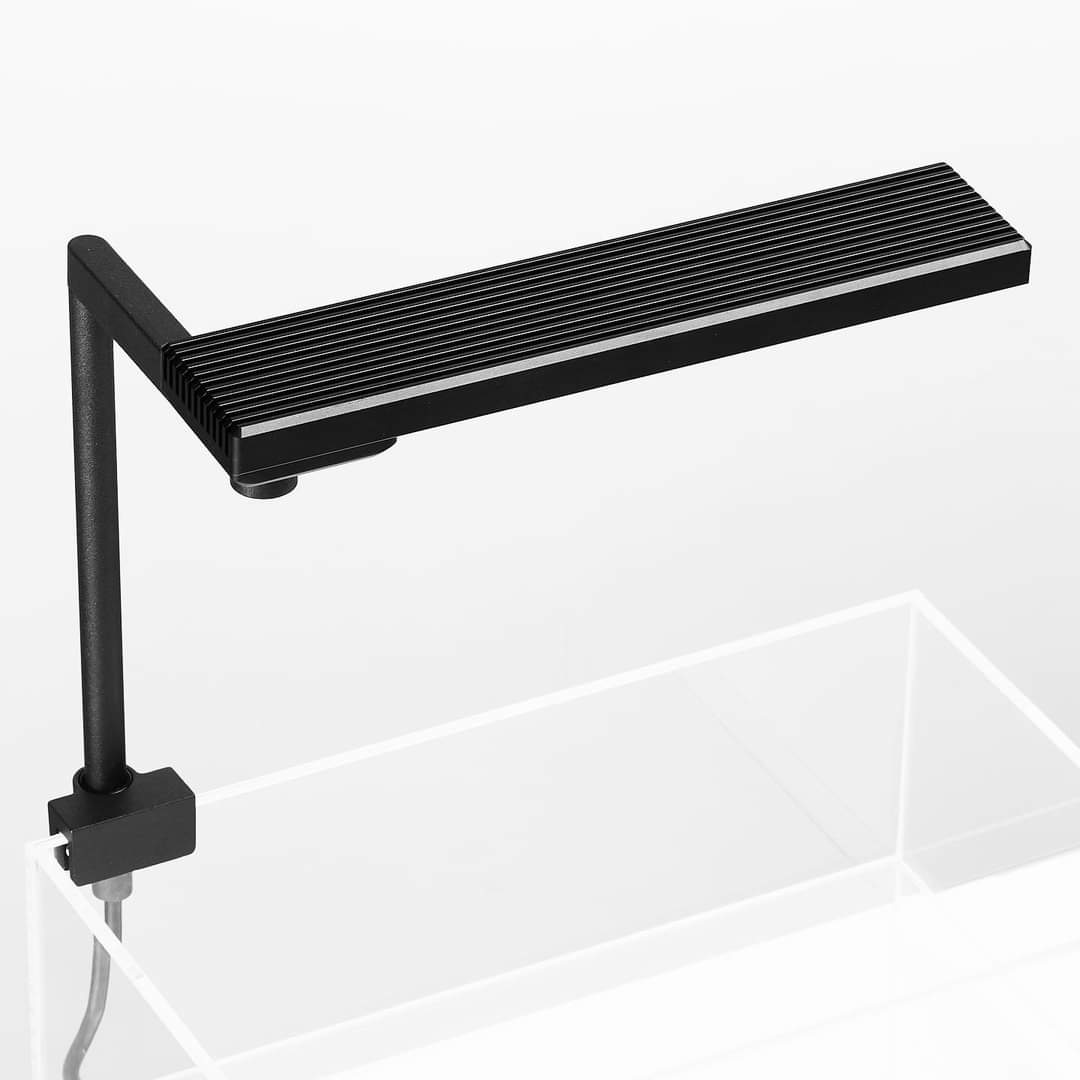 Chihiros CII Series Desktop Led Light by ivenbetta