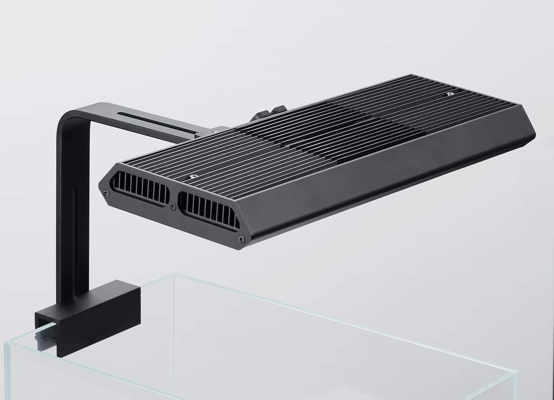 Chihiros RGB VIVIDII Mini LED Light by ivenbetta